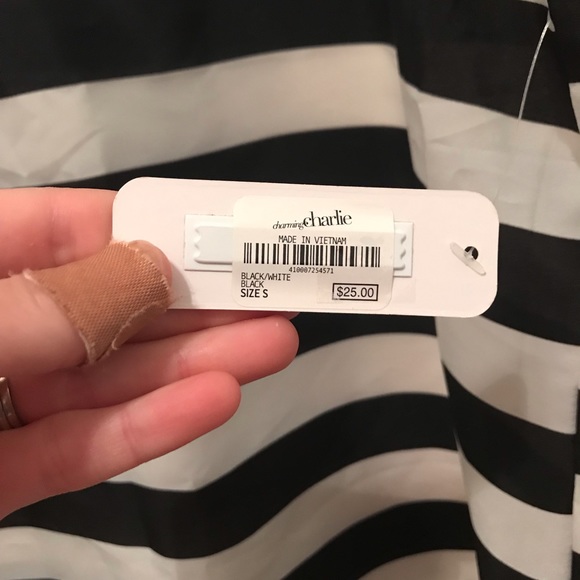 Charming Charlie’s dress shirt - Picture 4 of 4